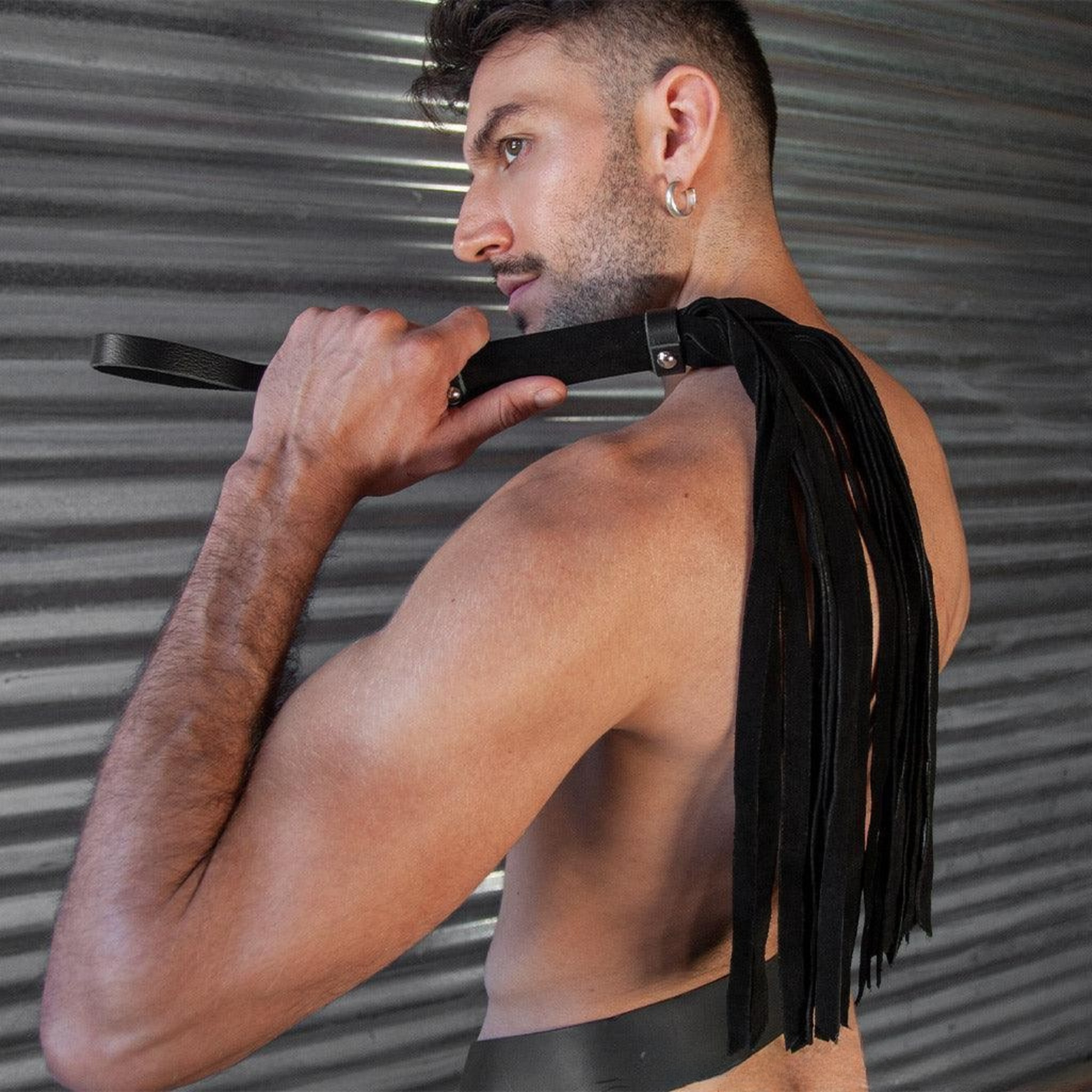 SIGN Classic Suede Flogger — 24"