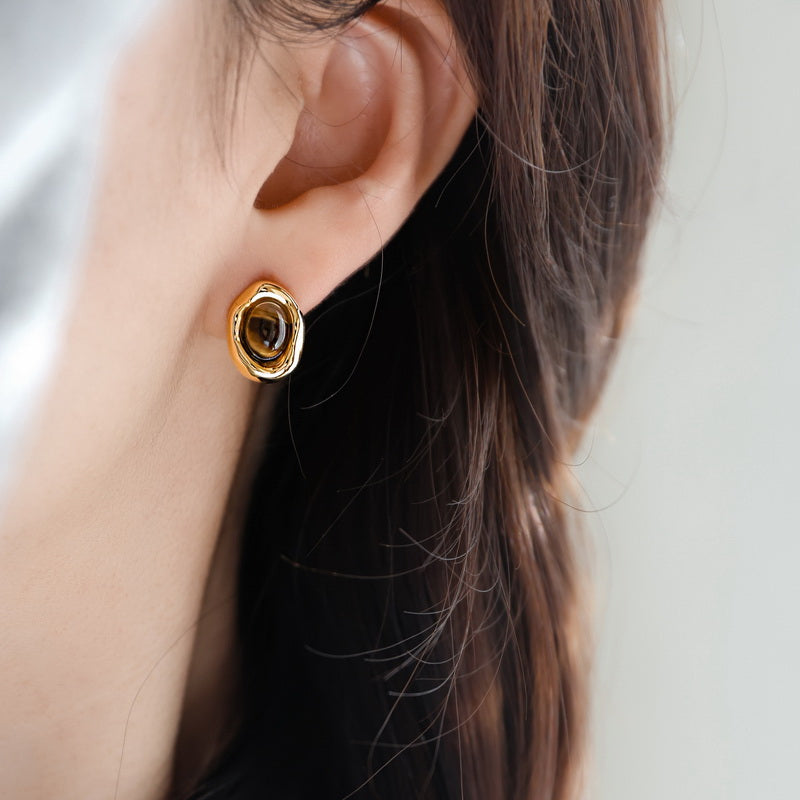 Quiet Courage | Tiger Eye Bar Choker