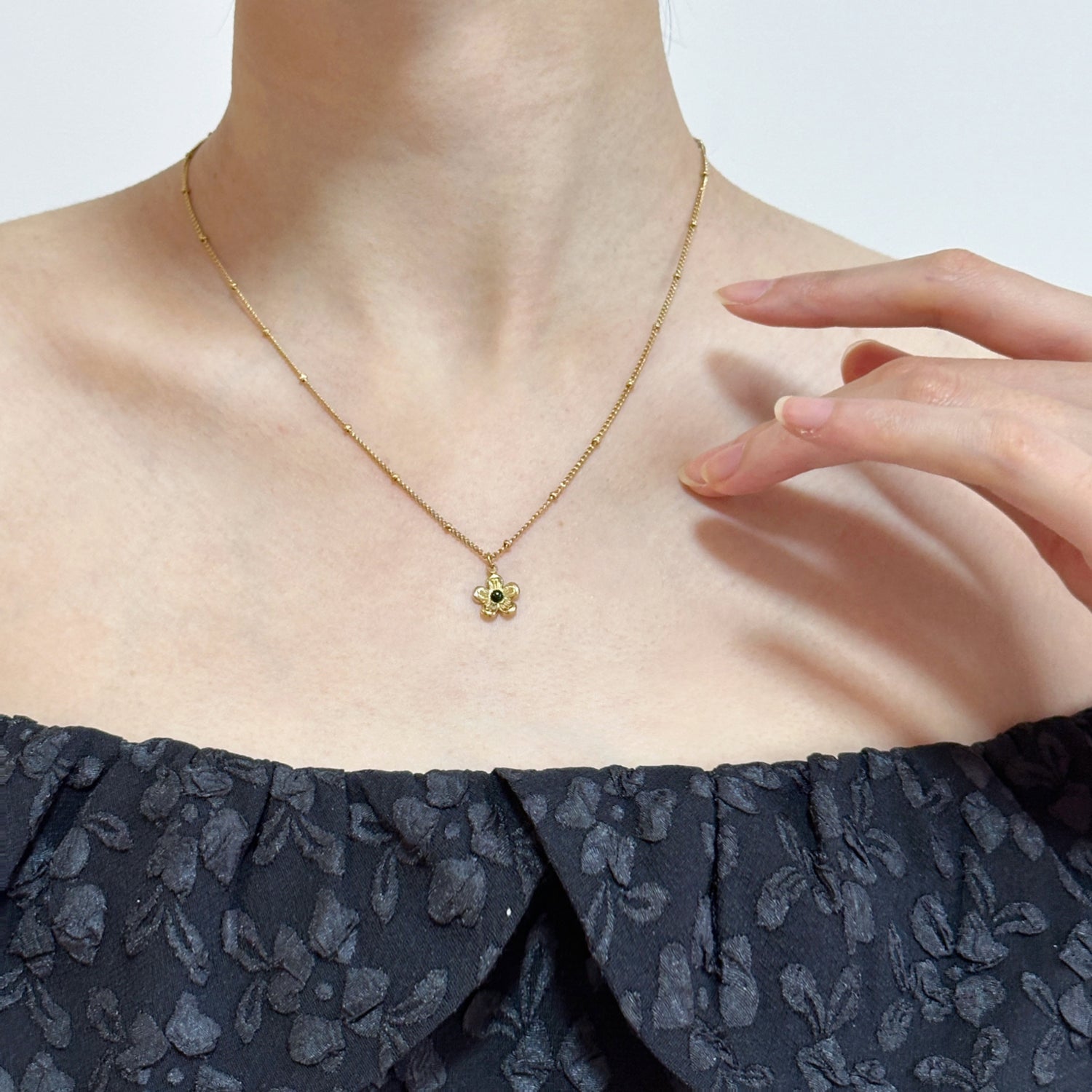 Little Bloom Charm Necklace