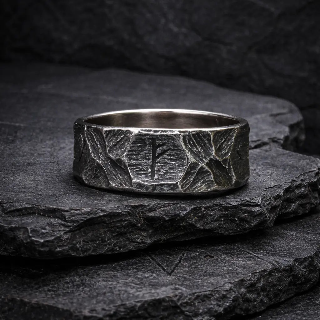 Viking rune ring "Heroic Destiny