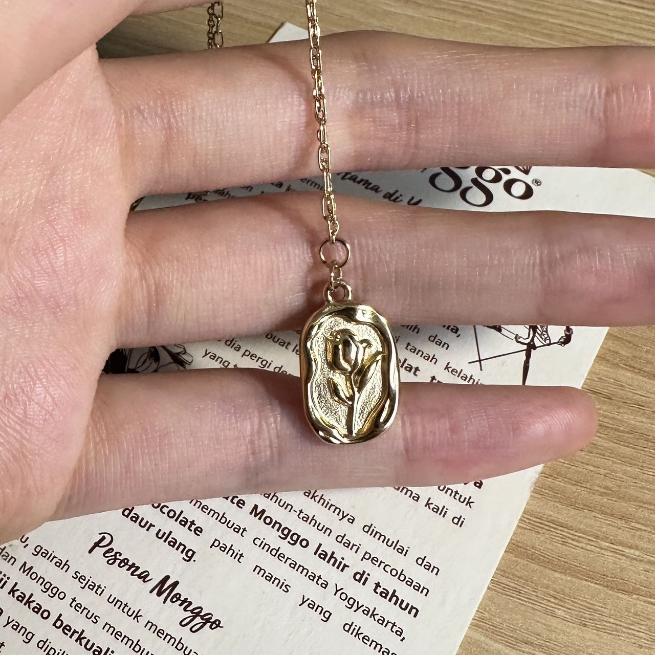 Tulip Medallion Necklace