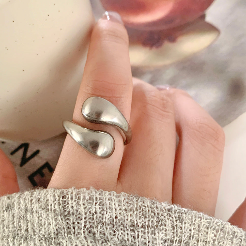 Liquid Drop Wrap Ring