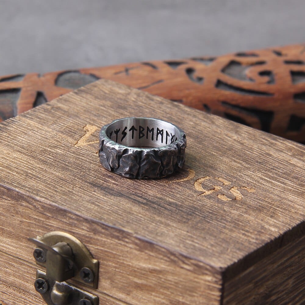 Cracked Rune Viking Ring