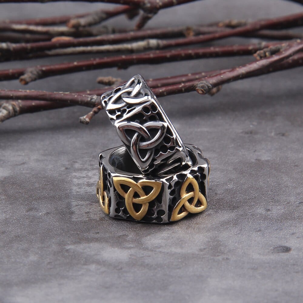 Viking Ring - Nordic Triquetra