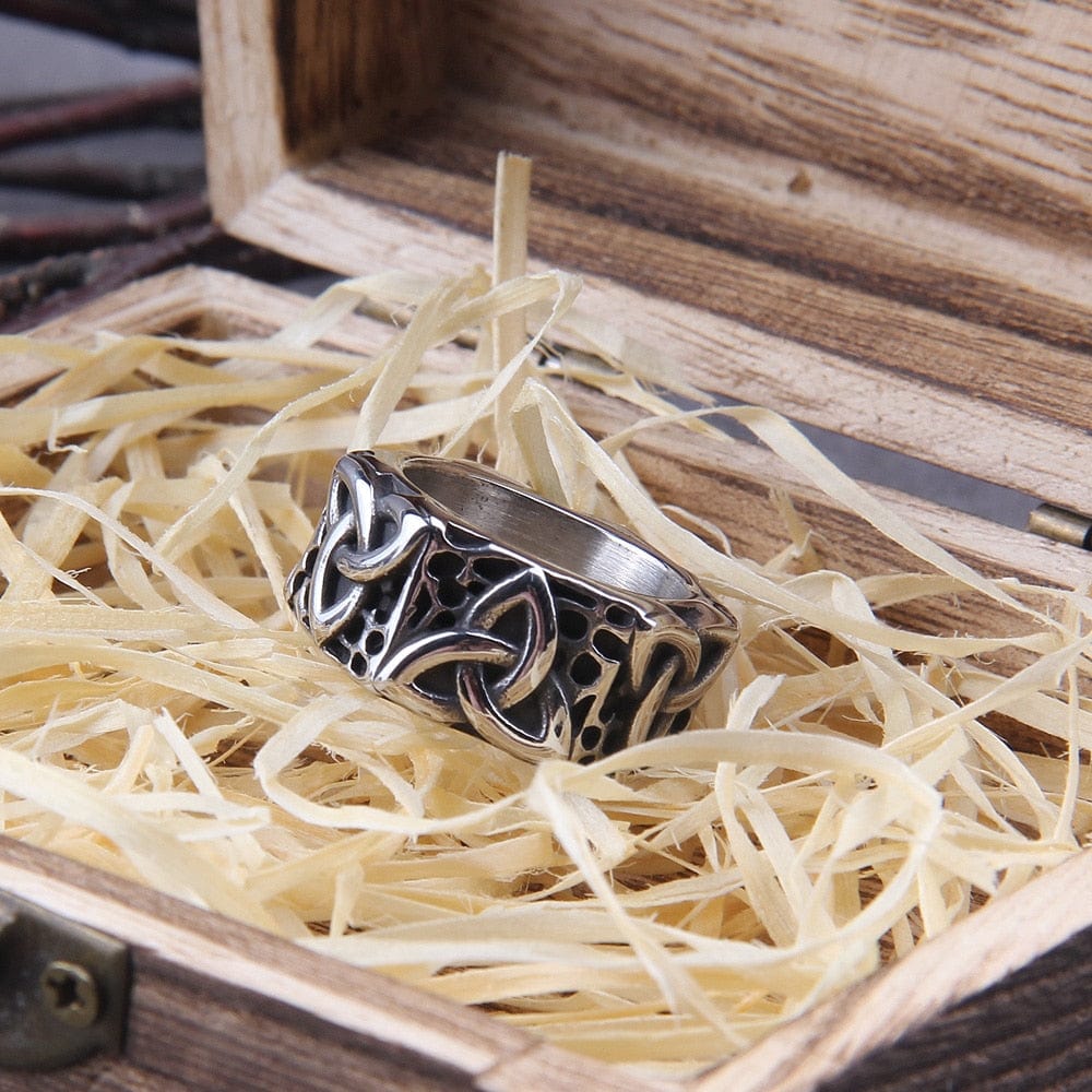 Viking Ring - Nordic Triquetra