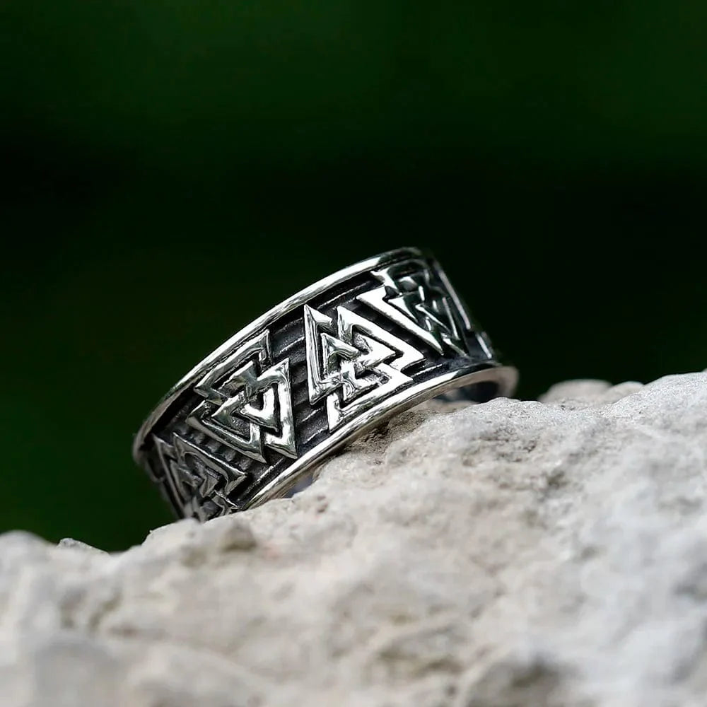 Viking Valknut Spinning Ring
