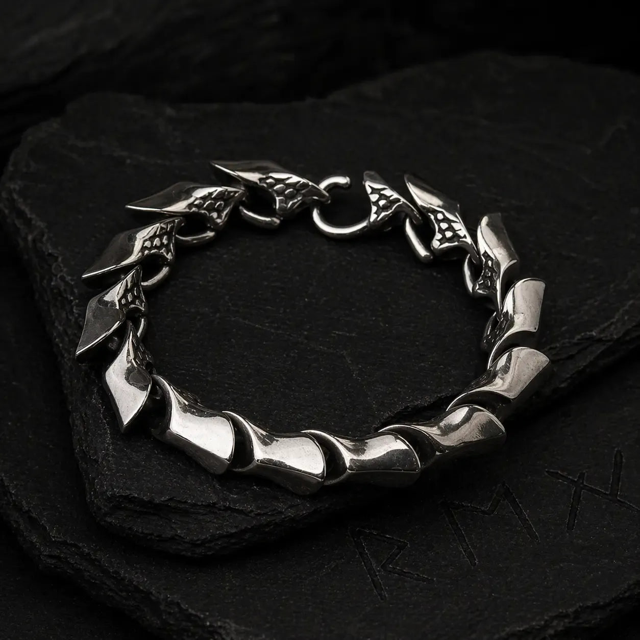 Viking Bracelet "Bracelet of the Power of Nidhogg"