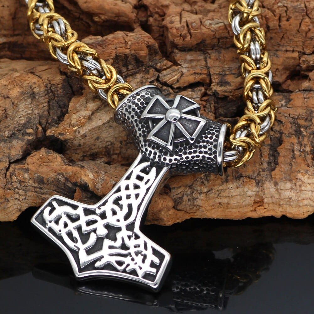 Mjolnir Bravery Necklace Ornamented