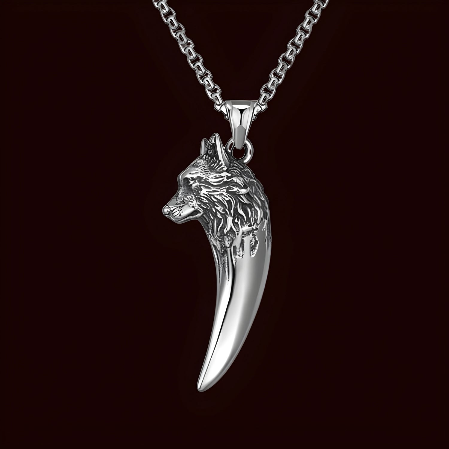 Wolf necklace "Never give up"