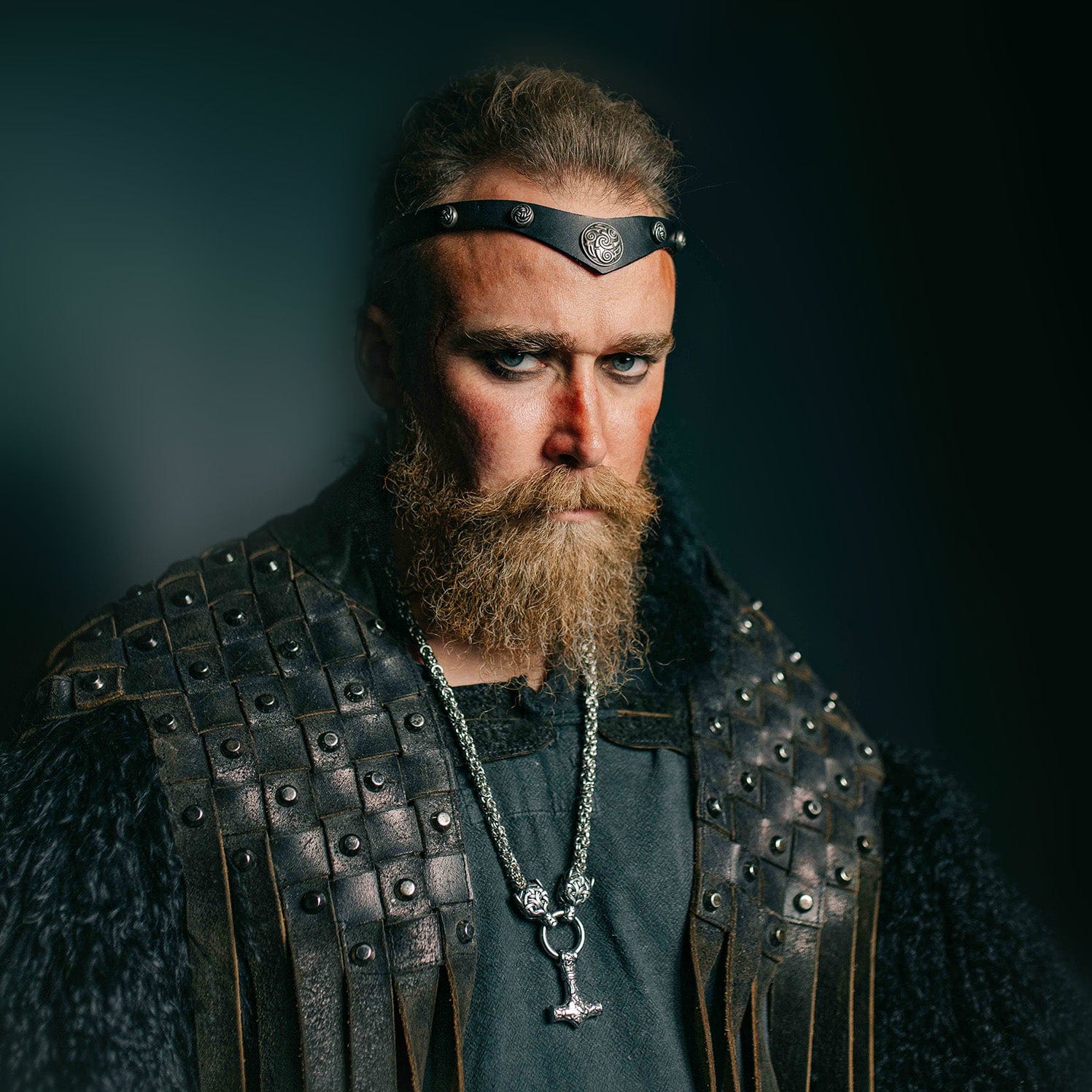 Mjolnir Power Necklace and Protection of Freki and Geri