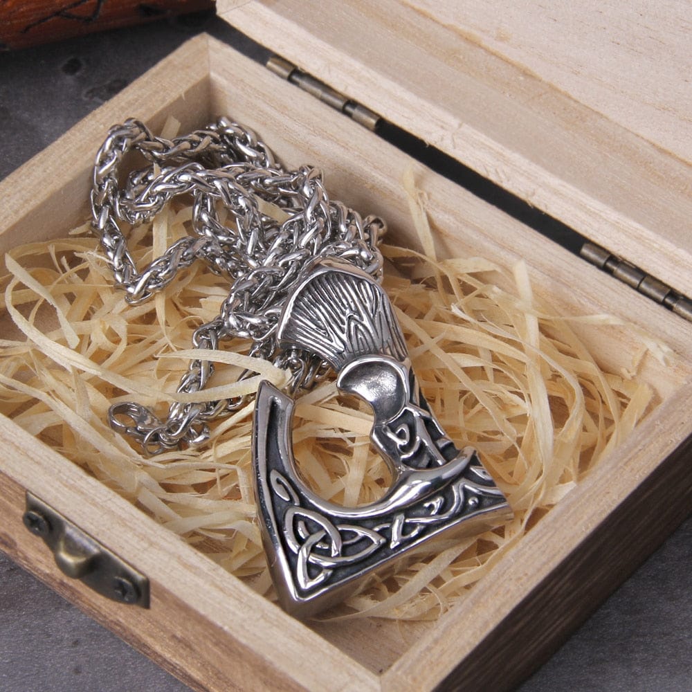 Viking Necklace "Amulet of the Nordic Battle"