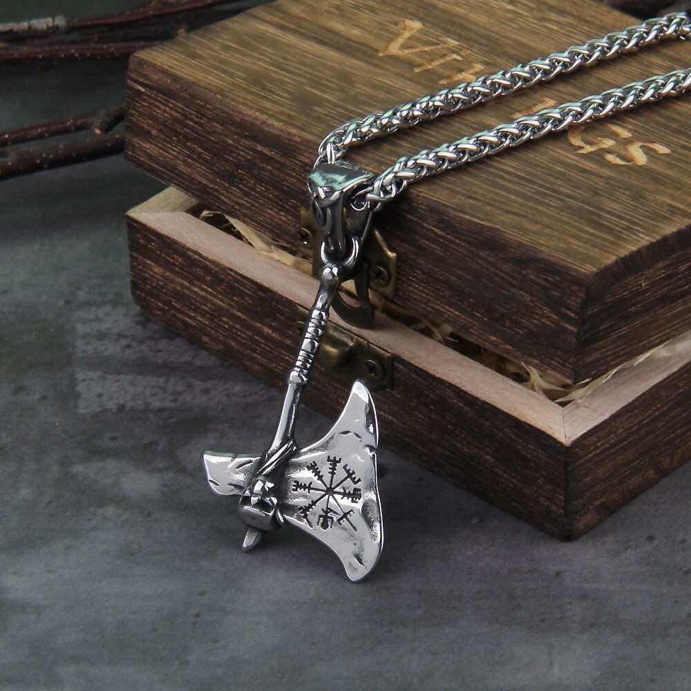 Viking Necklace "Amulet of the Viking Way"