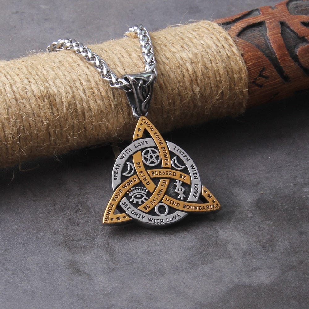 Viking Necklace "Necklace of the Triquetra Commandments"