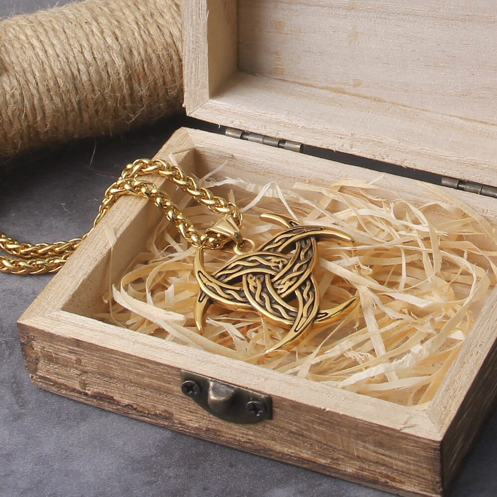 Viking Necklace "Necklace of the Horns of Ragnarök"