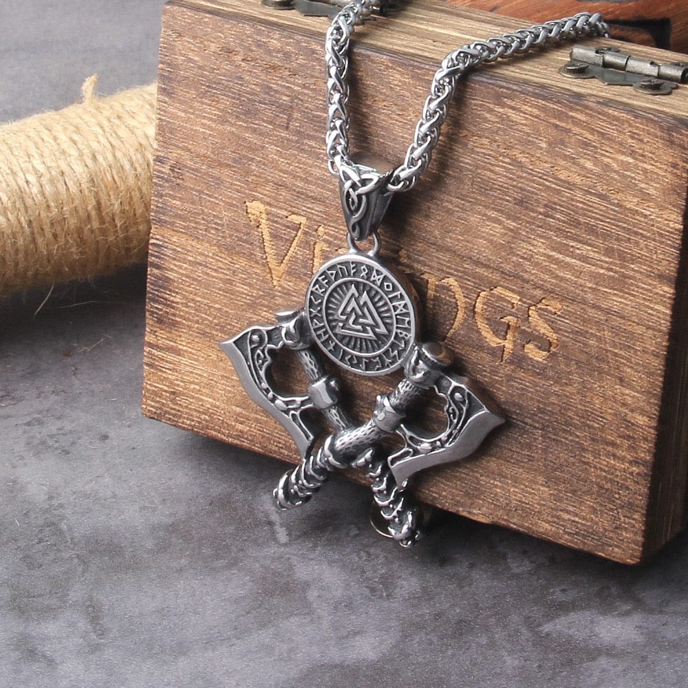 Viking Necklace "Twin Axes Necklace"