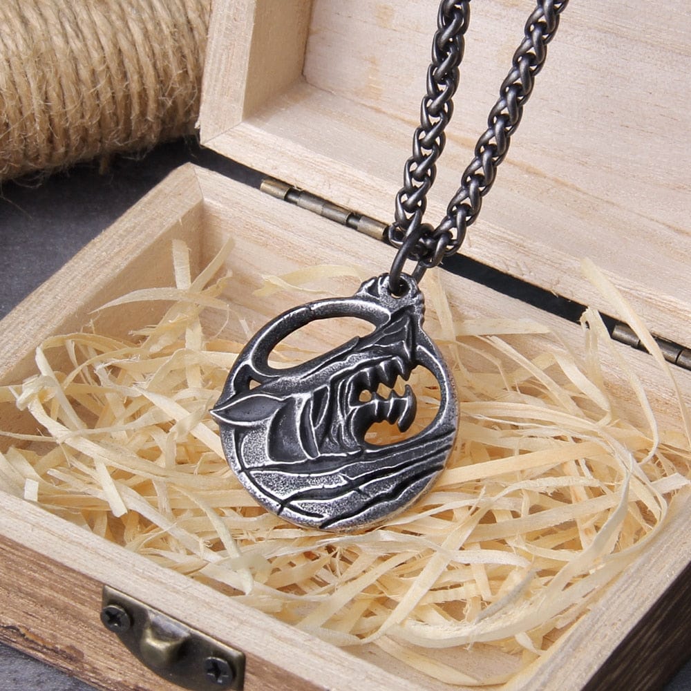 Viking Necklace "Pendant of the Indomitable Fenrir"
