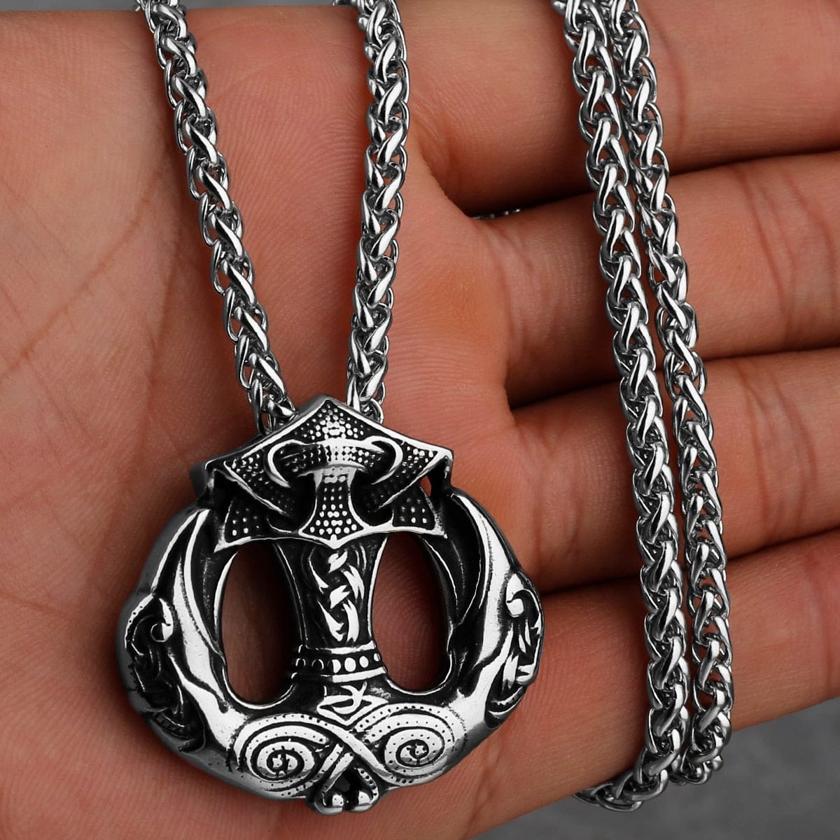 Vikings Necklace "Medallion of the Hammer and the Messenger"